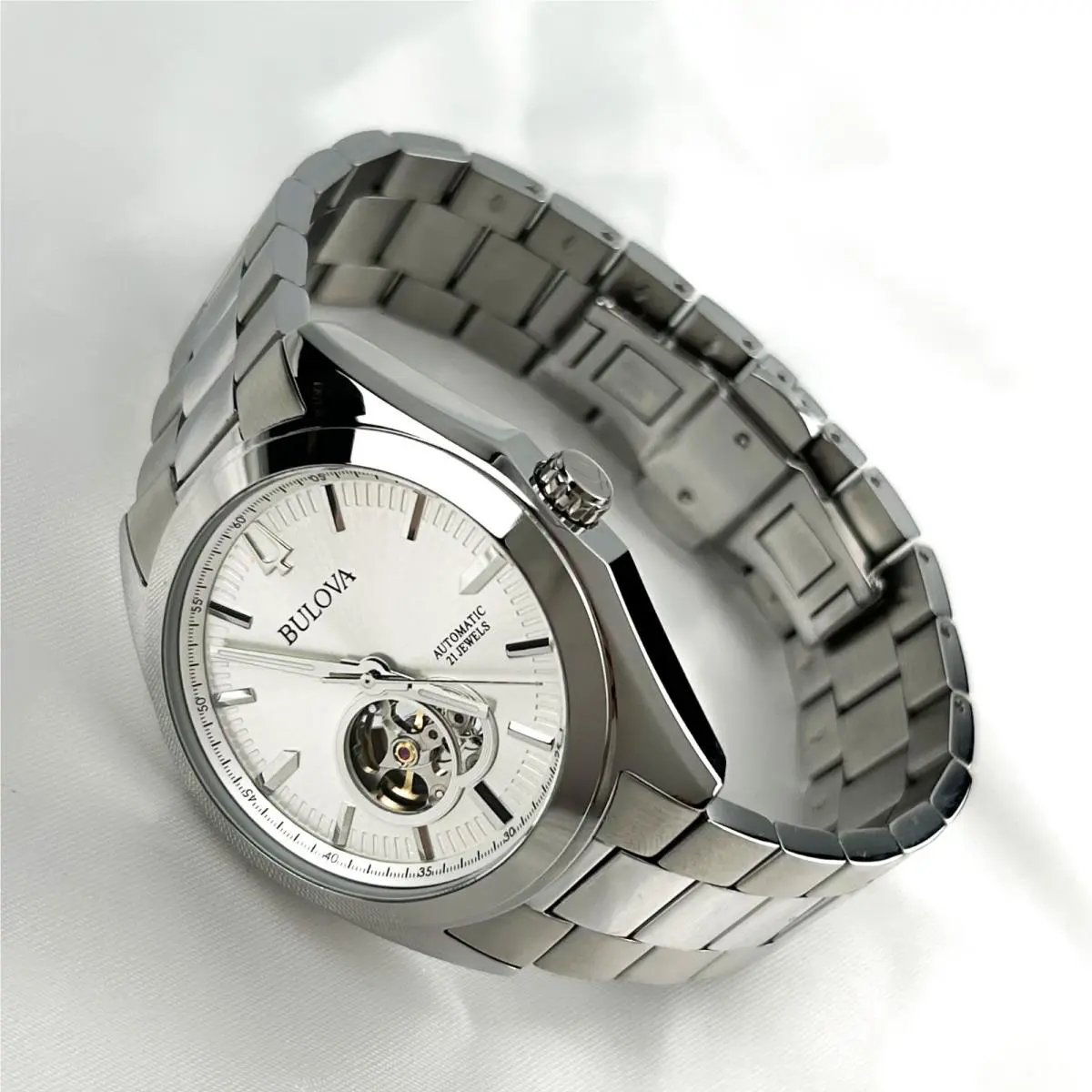W/box/bulova Classic Surveyor 96A274 Silver Tone Dial Men`s Automatic Watch