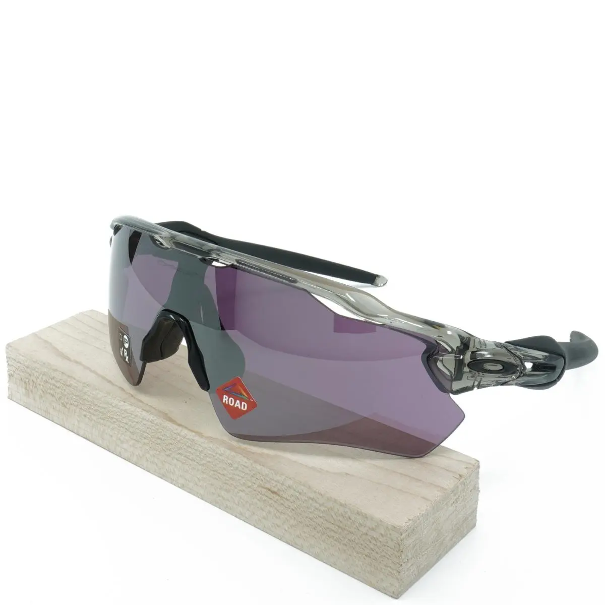 OO9208-82 Mens  Radar EV Path Sunglasses by Oakley
