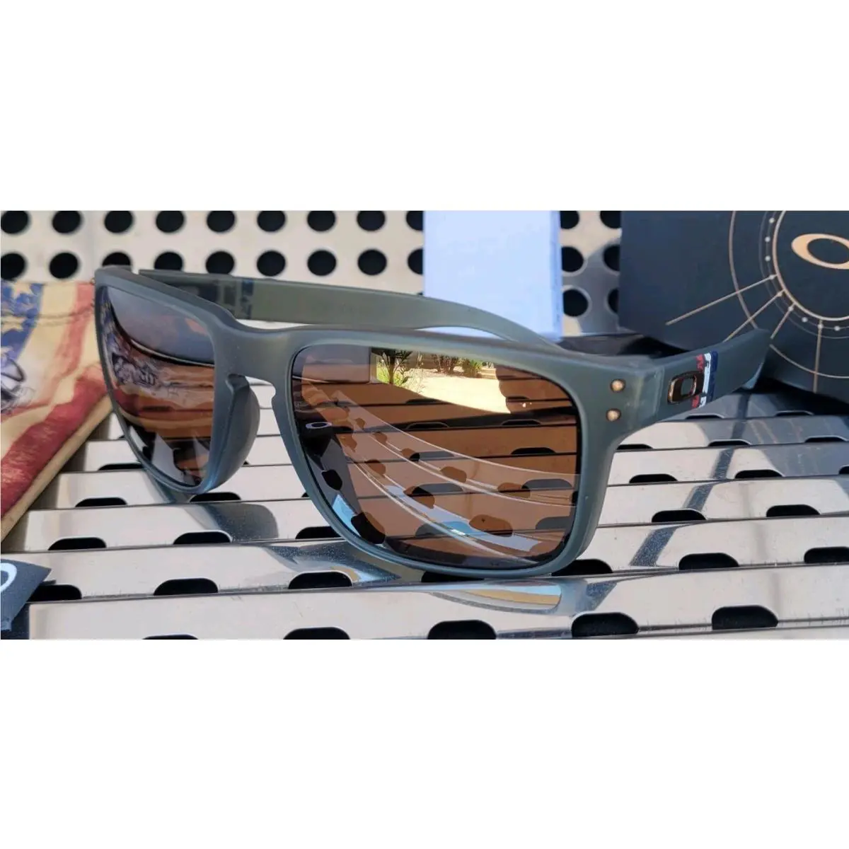 Oakley Holbrook Usa 9102-G655 Sunglasses Matte Olive Ink w/ Prizm Tungsten