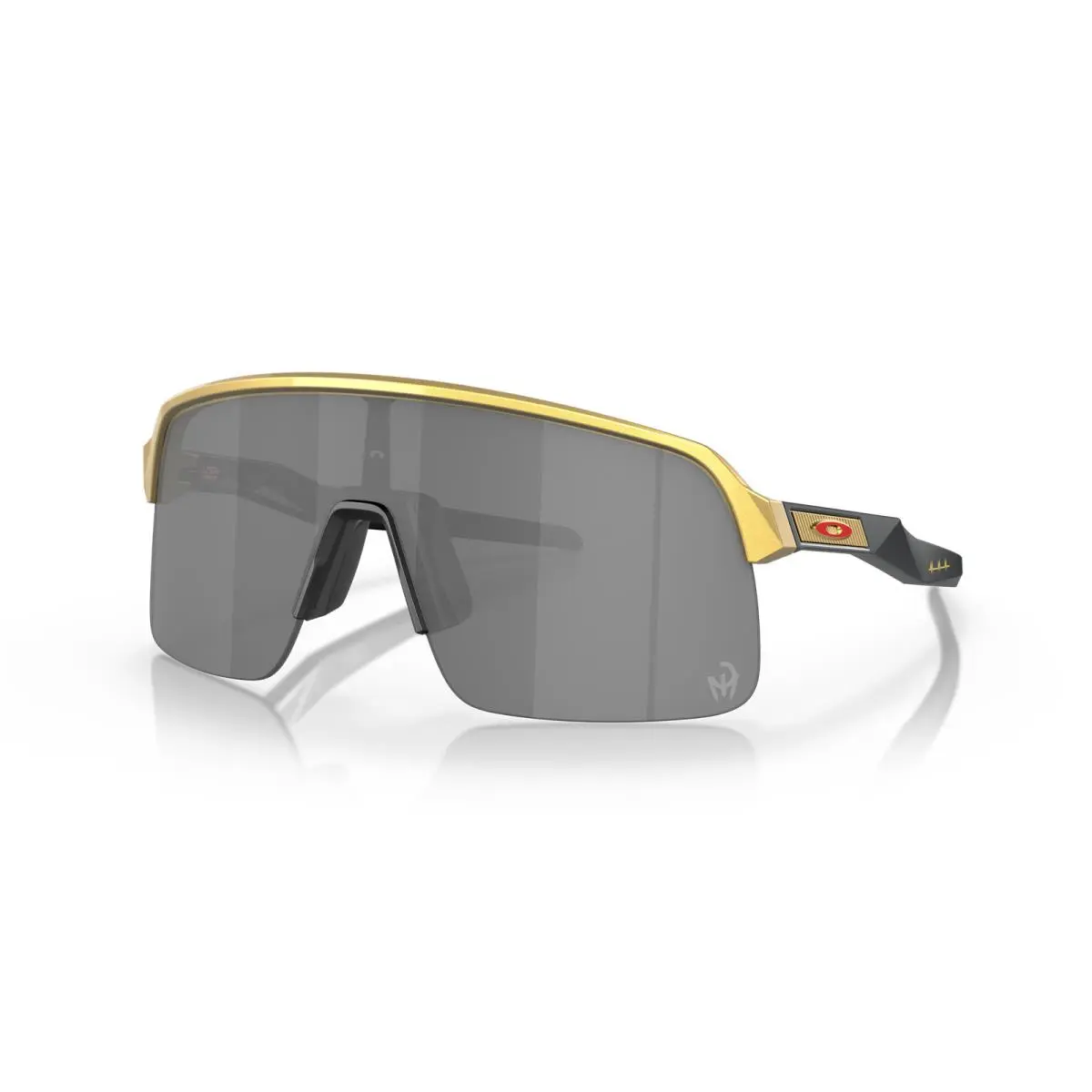 Oakley Sutro Lite P. Mahomes Olympic Gold/prizm Black Sunglasses OO9463 47-39 - Frame: OLYMPIC GOLD, Lens: PRIZM BLACK