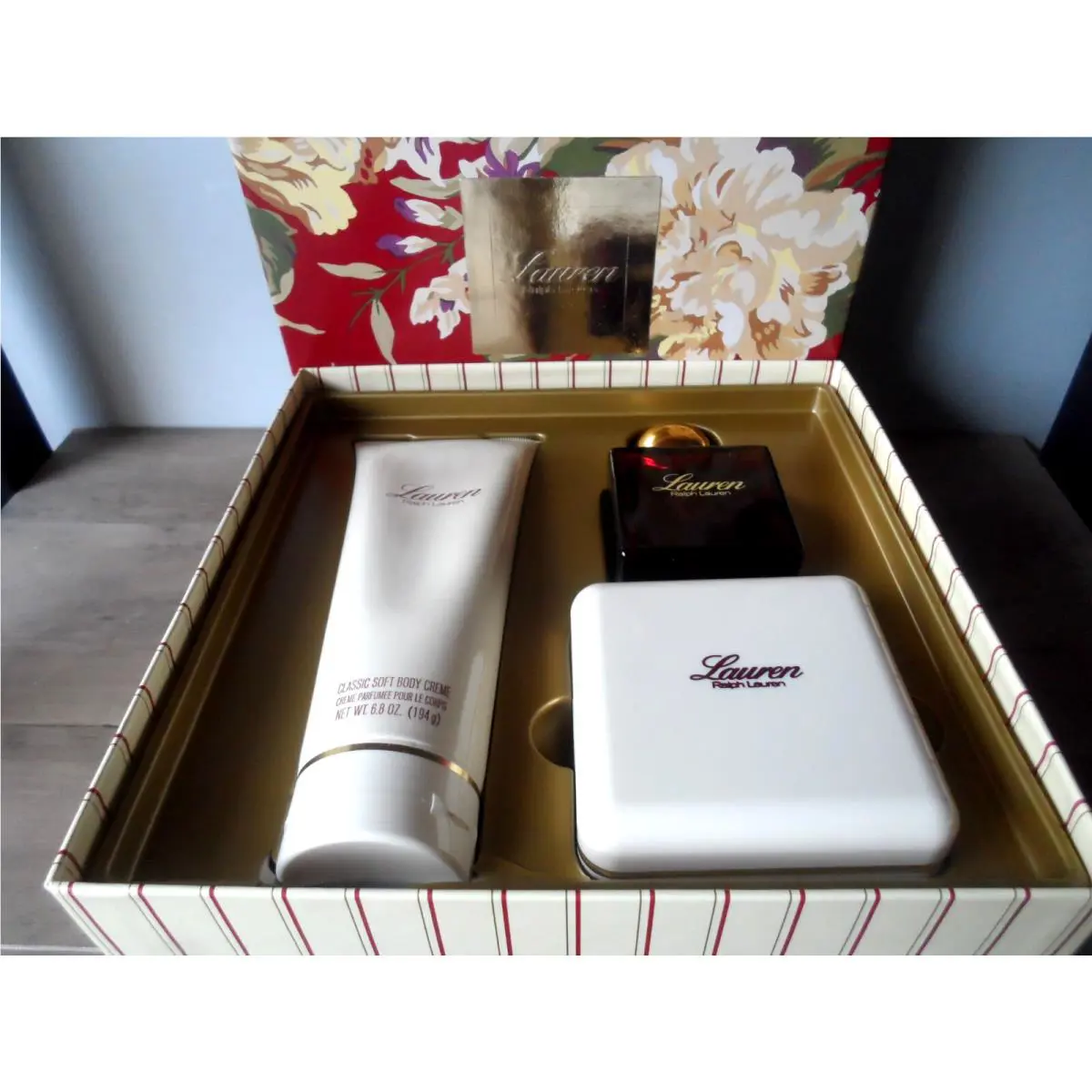 Vintage Lauren Cosmair Set 4 oz Edt Spray + 1 oz Powder + 6.8 oz Soft Body Creme