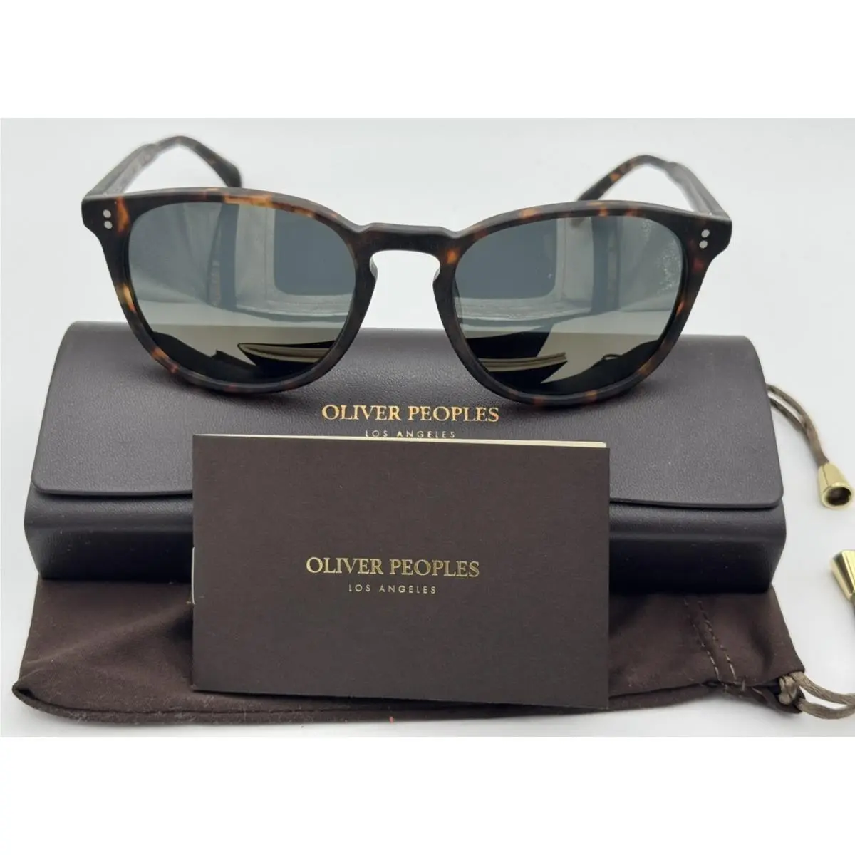 Finley Esq. Sun OV5298SU - Tortoise / Goldtone Polar Vfx 51mm by Oliver Peoples