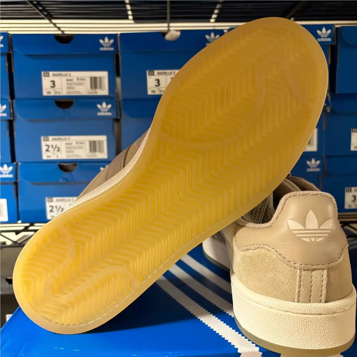 Adidas shoes - adidas Campus 00s - Campus - Brown 3