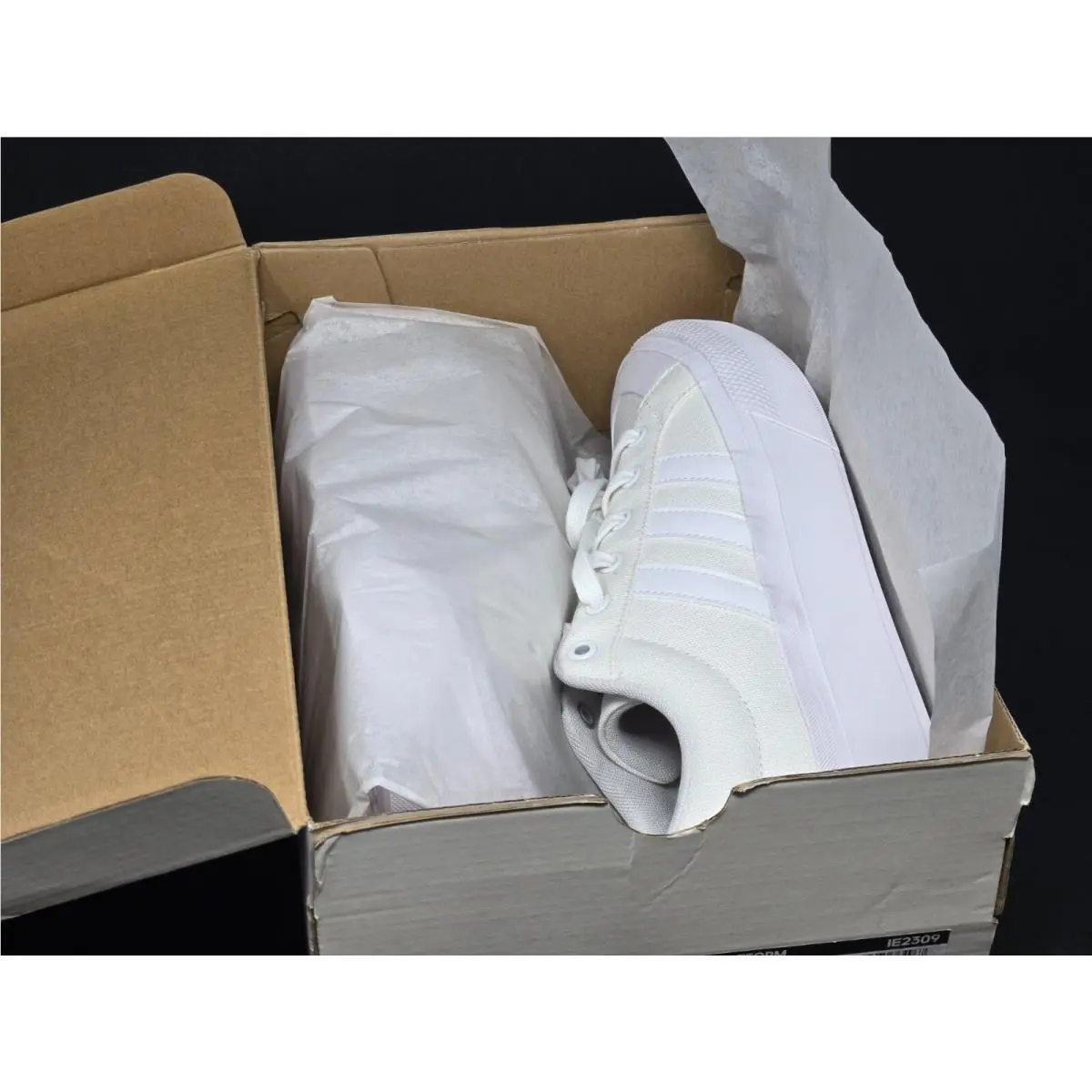 Adidas shoes - adidas Bravada - Bravada - IE2309 - White 19