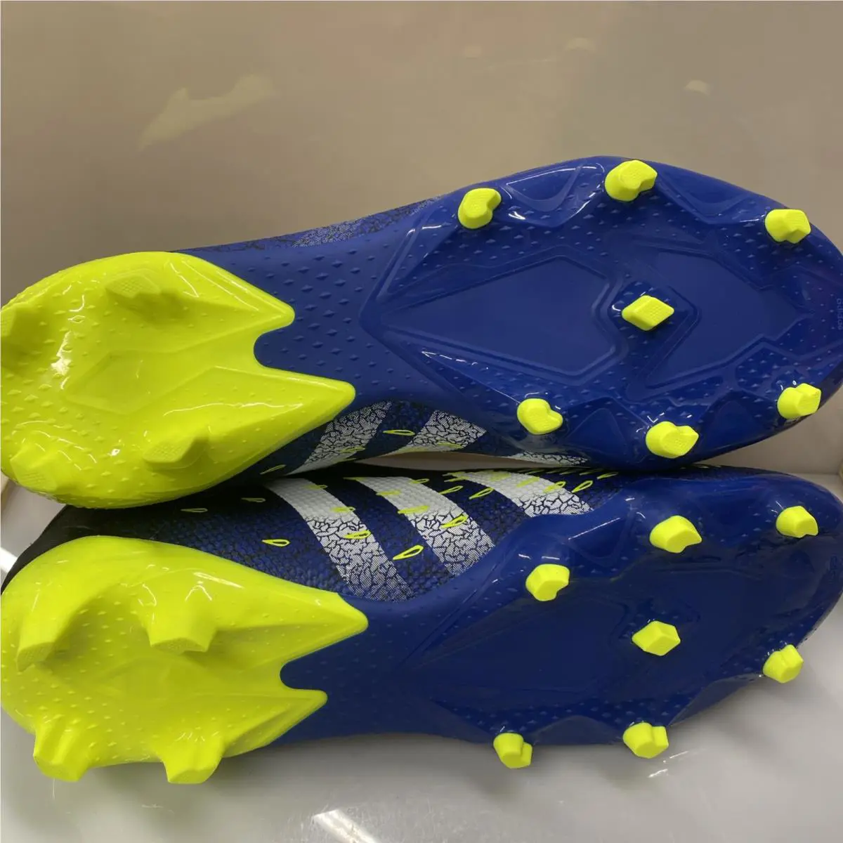 Adidas shoes - adidas Predator - Predator - S42980 - Blue 3