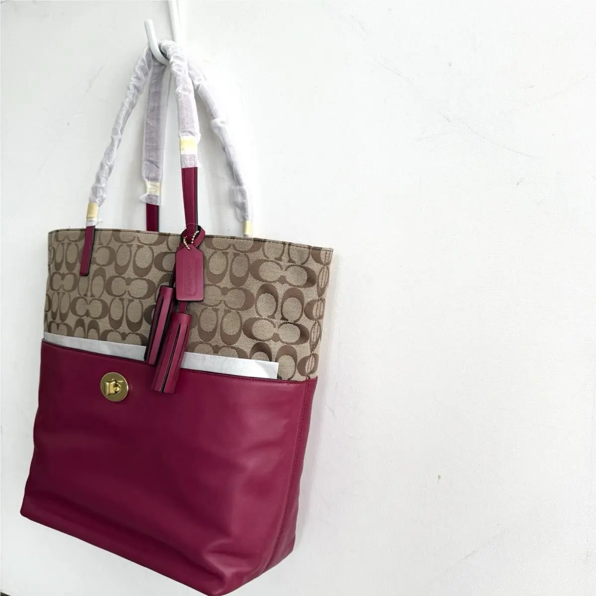 Coach Signature Turnlock Leather Large Tote Bag F26476 Khaki/deep