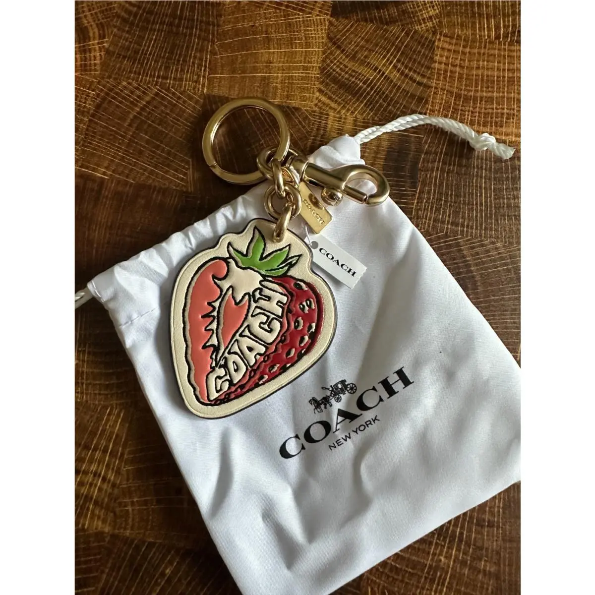 Coach CA053 Strawberry Snap Valet Key Fob Ring Bag Charm