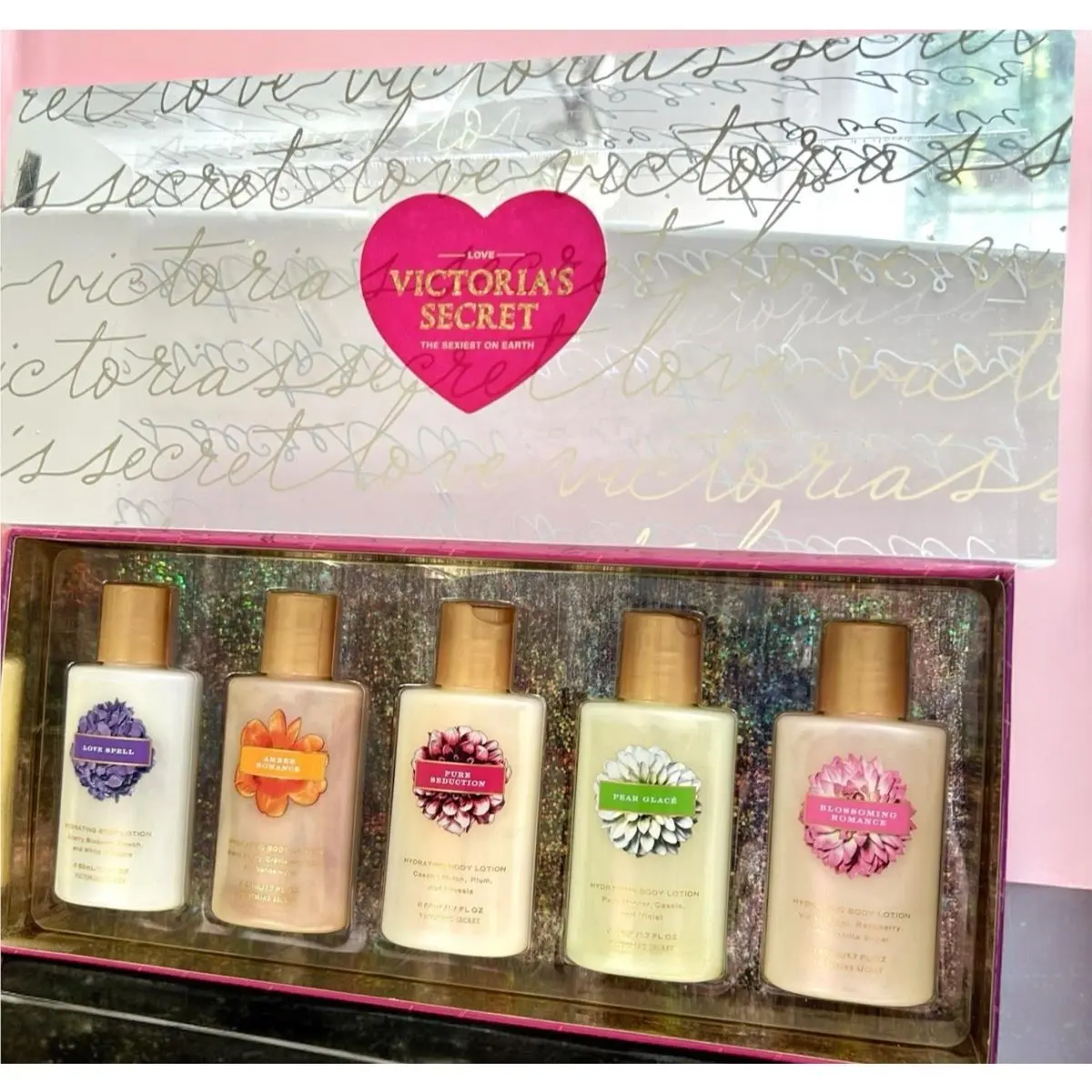 Victoria’s Secret Love 5 Pcs Hydrating Body Lotion Set 1.7 Fl Oz Per Boxed