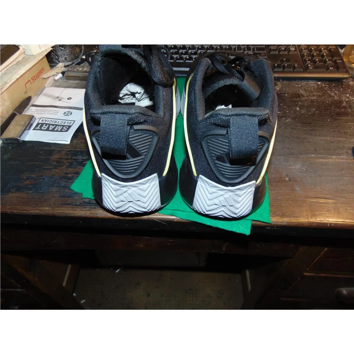 Adidas shoes - adidas Core - Core - IF4566 - BLACK /GOLD (UPC: 196477710419) 3
