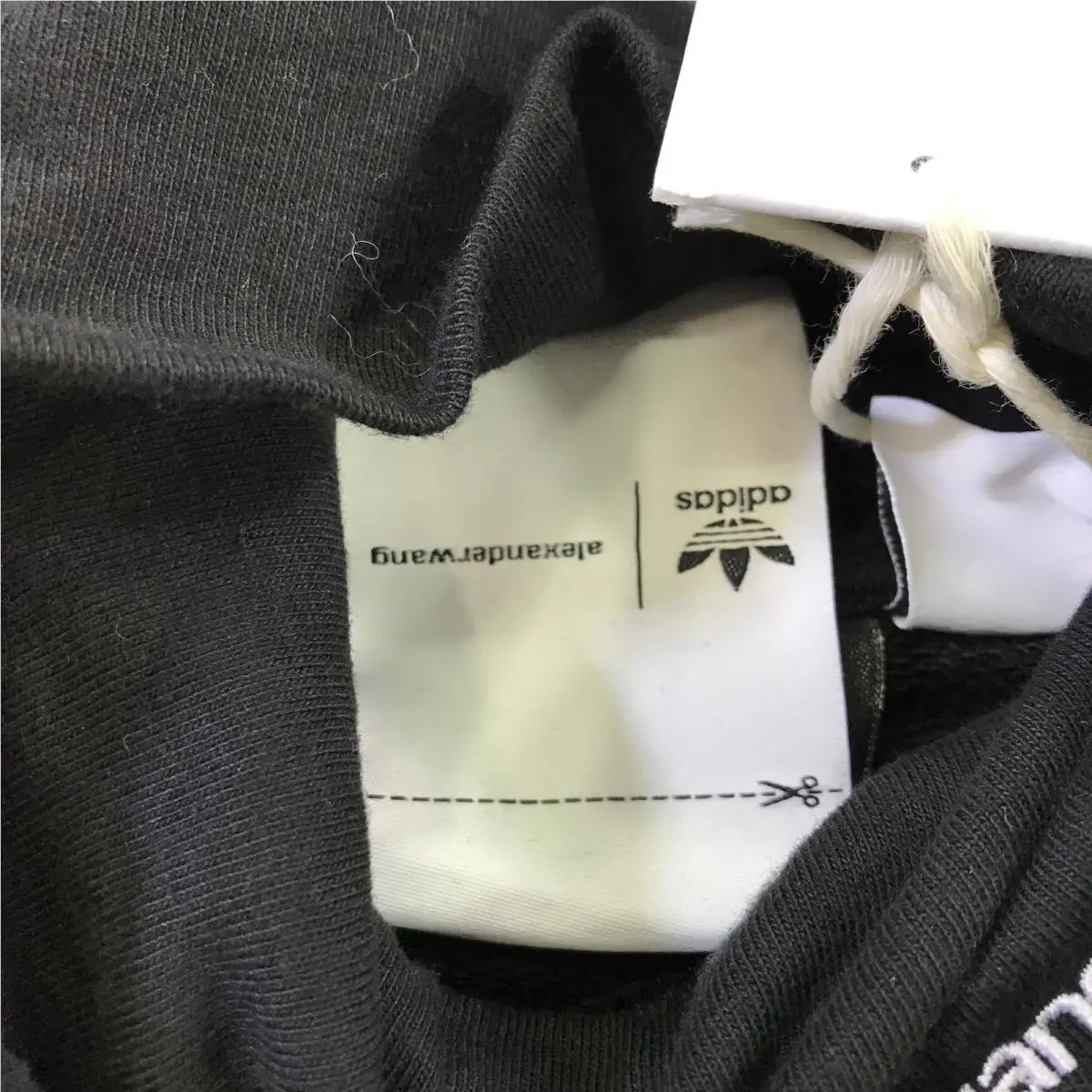 Adidas clothing - Black 5