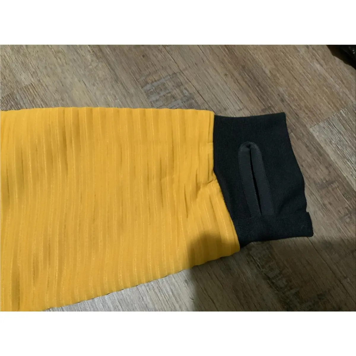 Adidas clothing - Yellow (UPC: 0191983020731) 4
