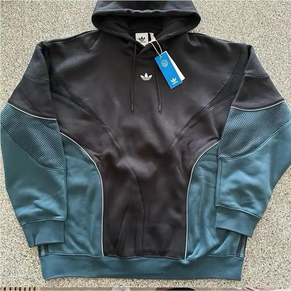 Adidas clothing - Black Arctic Night 4