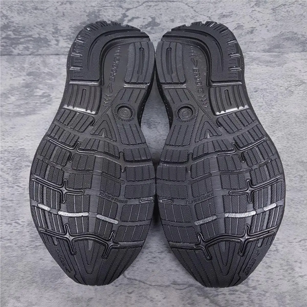Brooks shoes - Brooks Ghost 16 Wide - Ghost Wide - 120407-1D-020 - Black 3