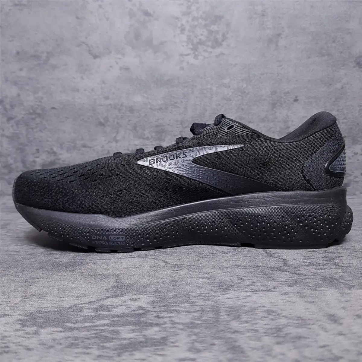 Brooks shoes - Brooks Ghost 16 Wide - Ghost Wide - 120407-1D-020 - Black 0