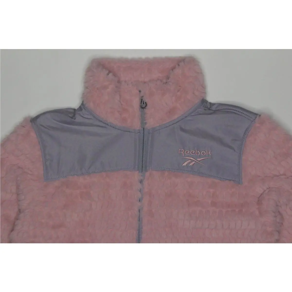 Reebok clothing - Pink and Grey 4