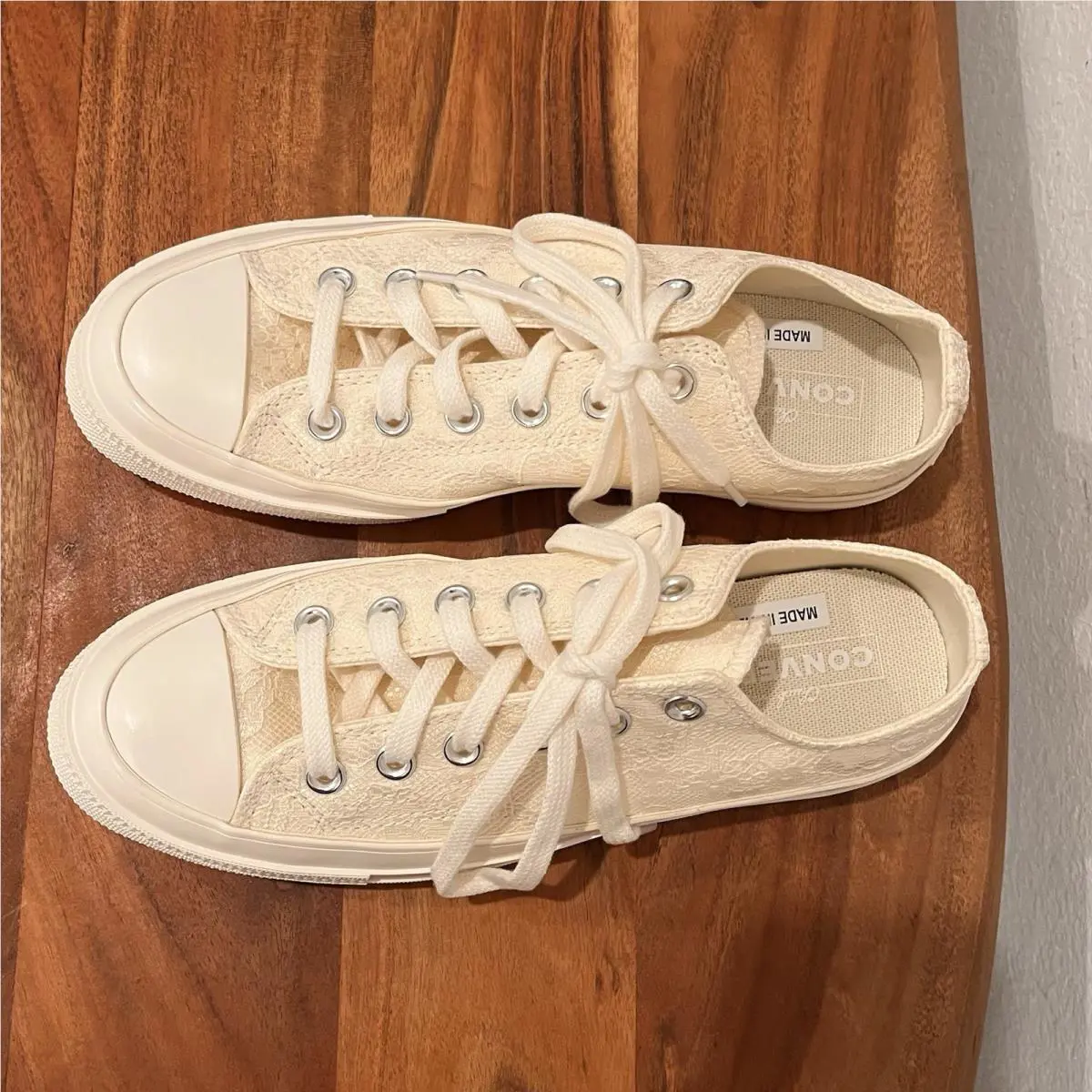 Converse shoes - Converse Chuck 70 - Chuck - A13666C - White 17