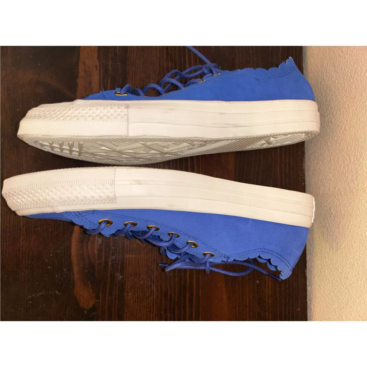Converse shoes - Blue 3
