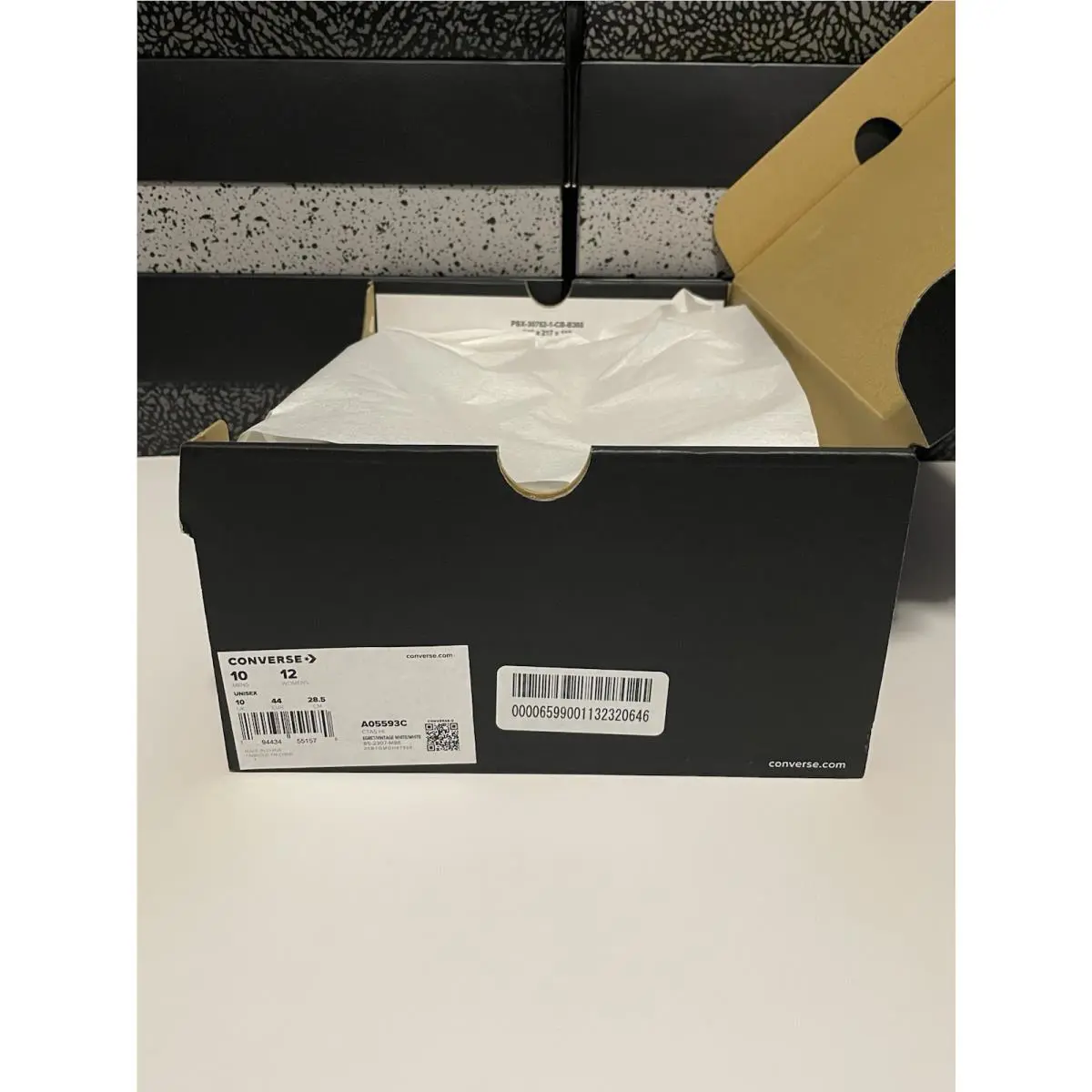 Converse shoes - Converse Chuck Taylor All Star High Leather - A05593C - Egret/Vintage White/White (UPC: 0194434551570) 4