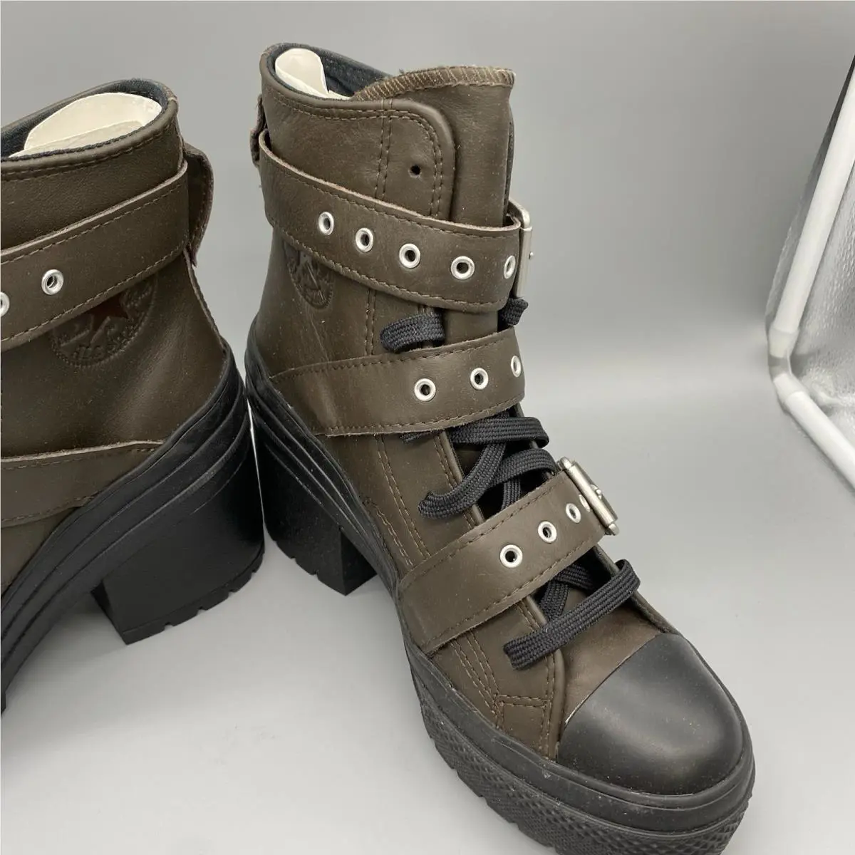 Converse shoes - Converse Chuck 70 - Chuck - Brown 9