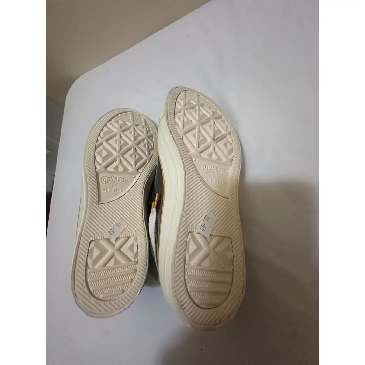 Converse shoes - Black 2