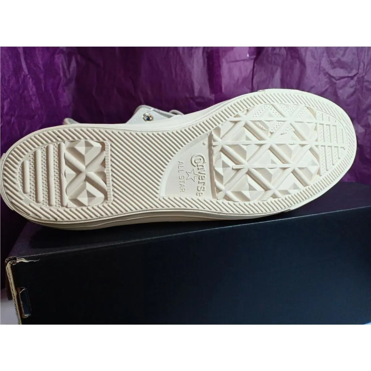 Converse shoes - White (UPC: 822155181416) 10