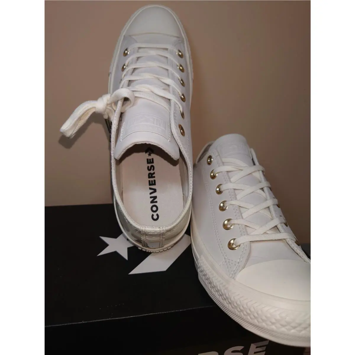 Converse shoes - White (UPC: 822155181416) 2