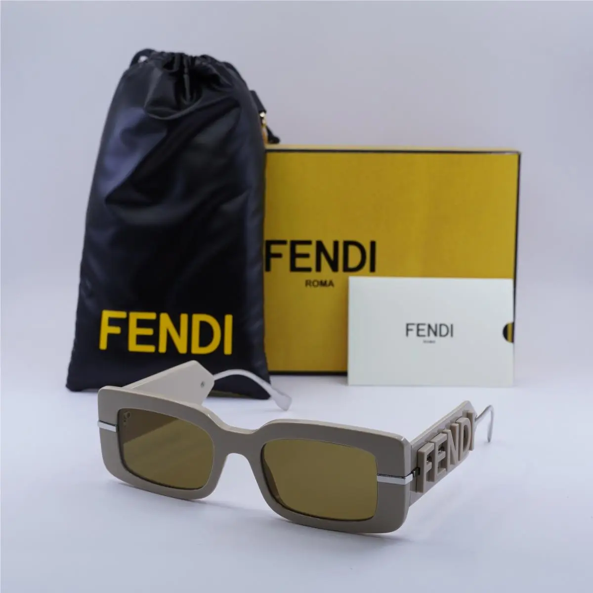 FE40133I 57E Shiny Brown/brown 51-20-140 Sunglasses by Fendi
