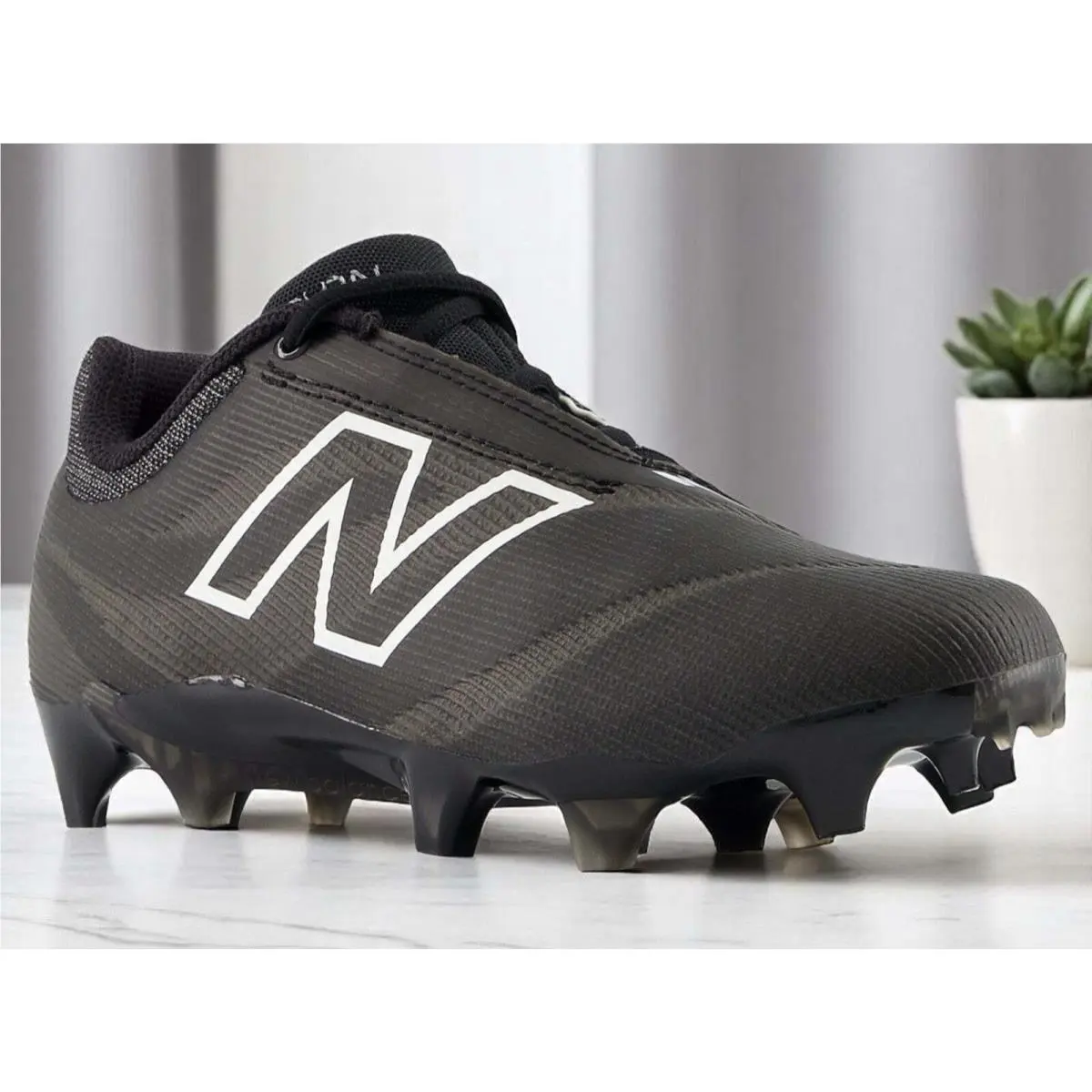 New Balance shoes - Black/White 4