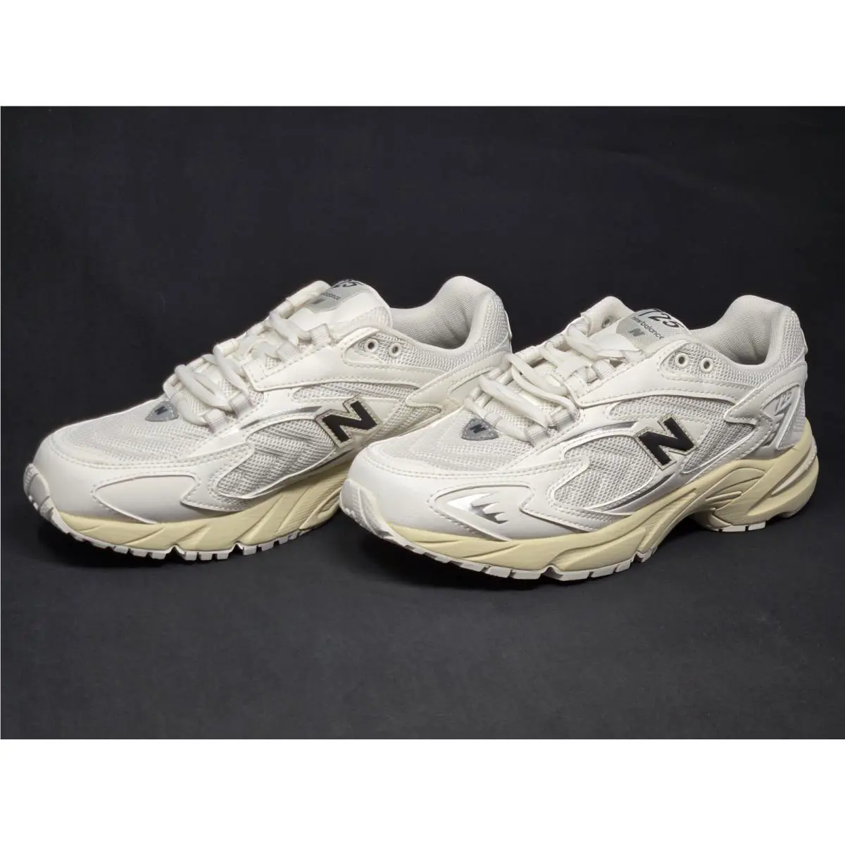 New Balance shoes - New Balance 725 - ML725CA - Beige 10