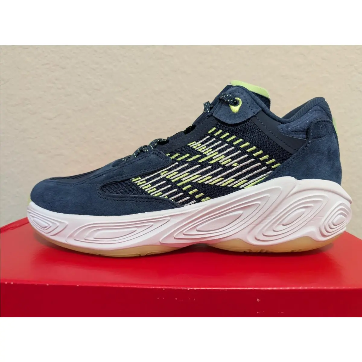 New Balance shoes - Blue 1