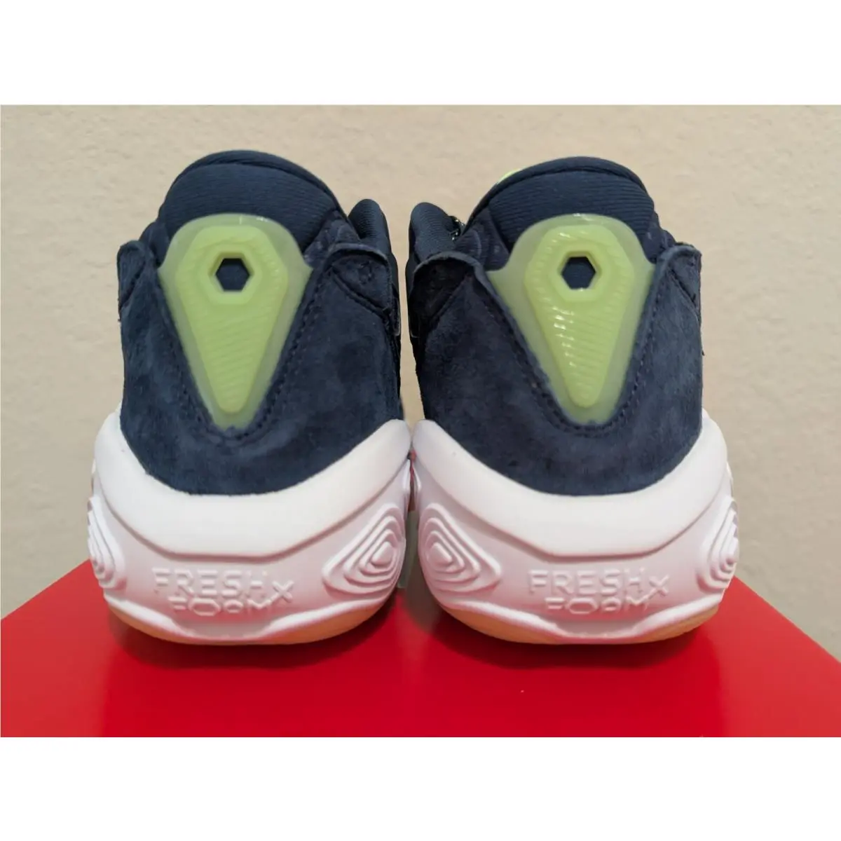 New Balance shoes - Blue 4