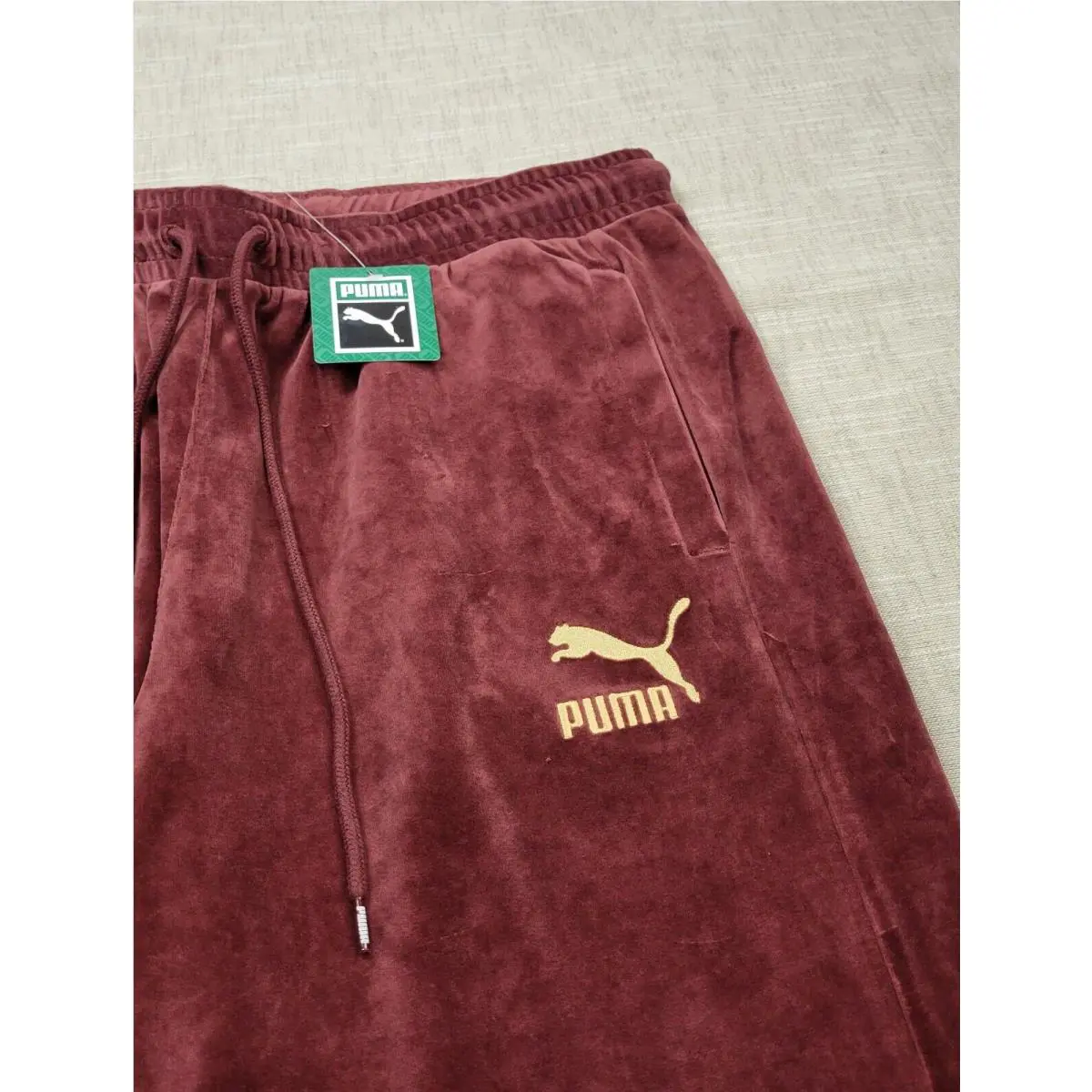 Puma clothing - Maroon Gold 5
