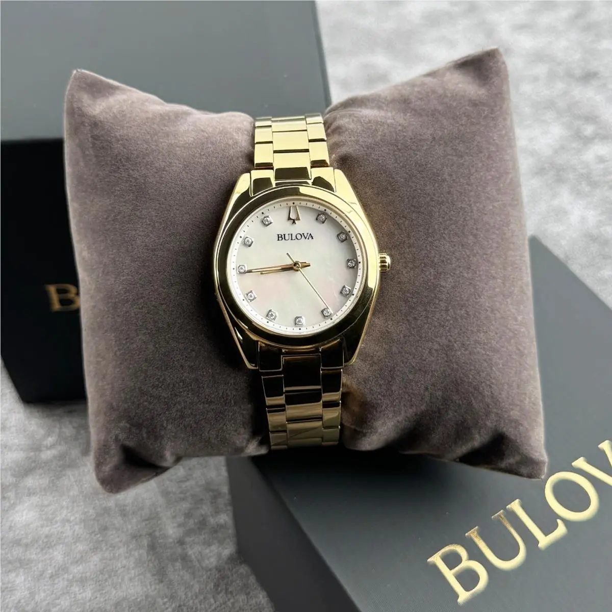 Bulova Surveyor Classic Gold Mother-of-pearl Diamond Dial Women`s Watch 97P172 - Dial: White, Band: Gold, Bezel: Gold