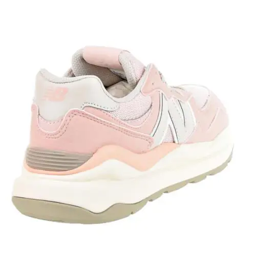 New Balance shoes - Pink 1