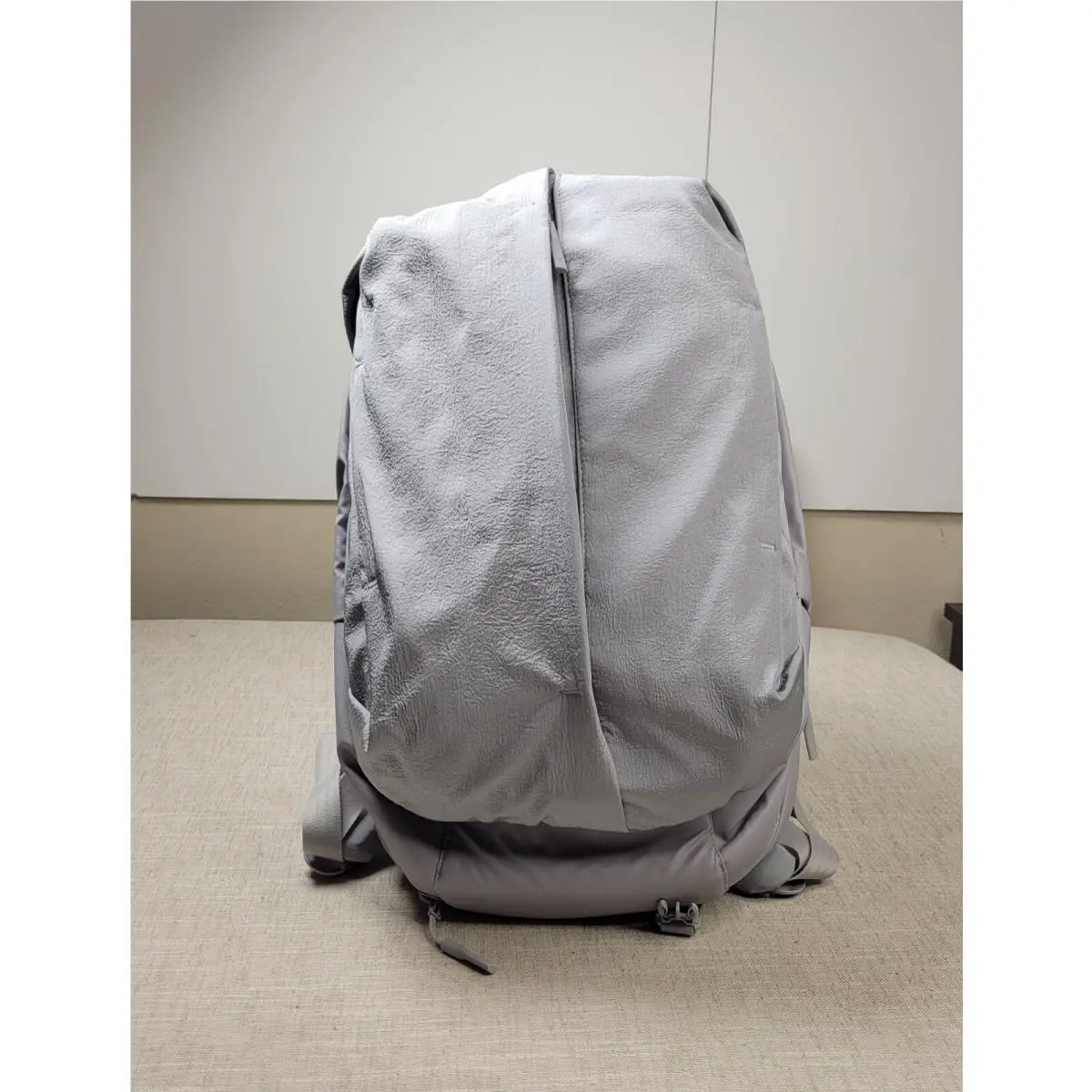 Adidas 4NWNL Backpack Bag 20.5 L Halo Silver w/ Inner Laptop Sleeve