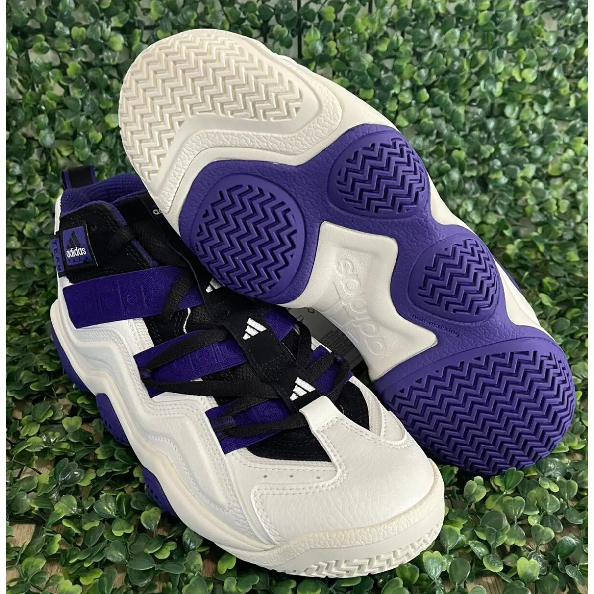 Adidas shoes - adidas Top Ten 2000 - Top Ten - HQ4622 - Ivory 3