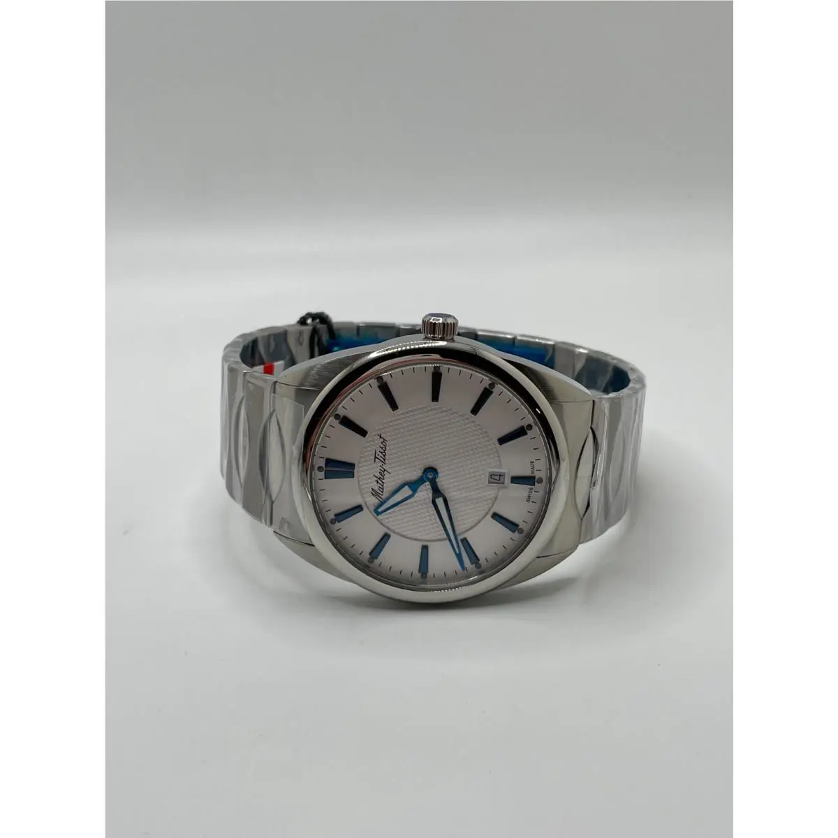 Mathey-tissot Mens White Dial Silver Case Round Classic Wristwatch H791AI