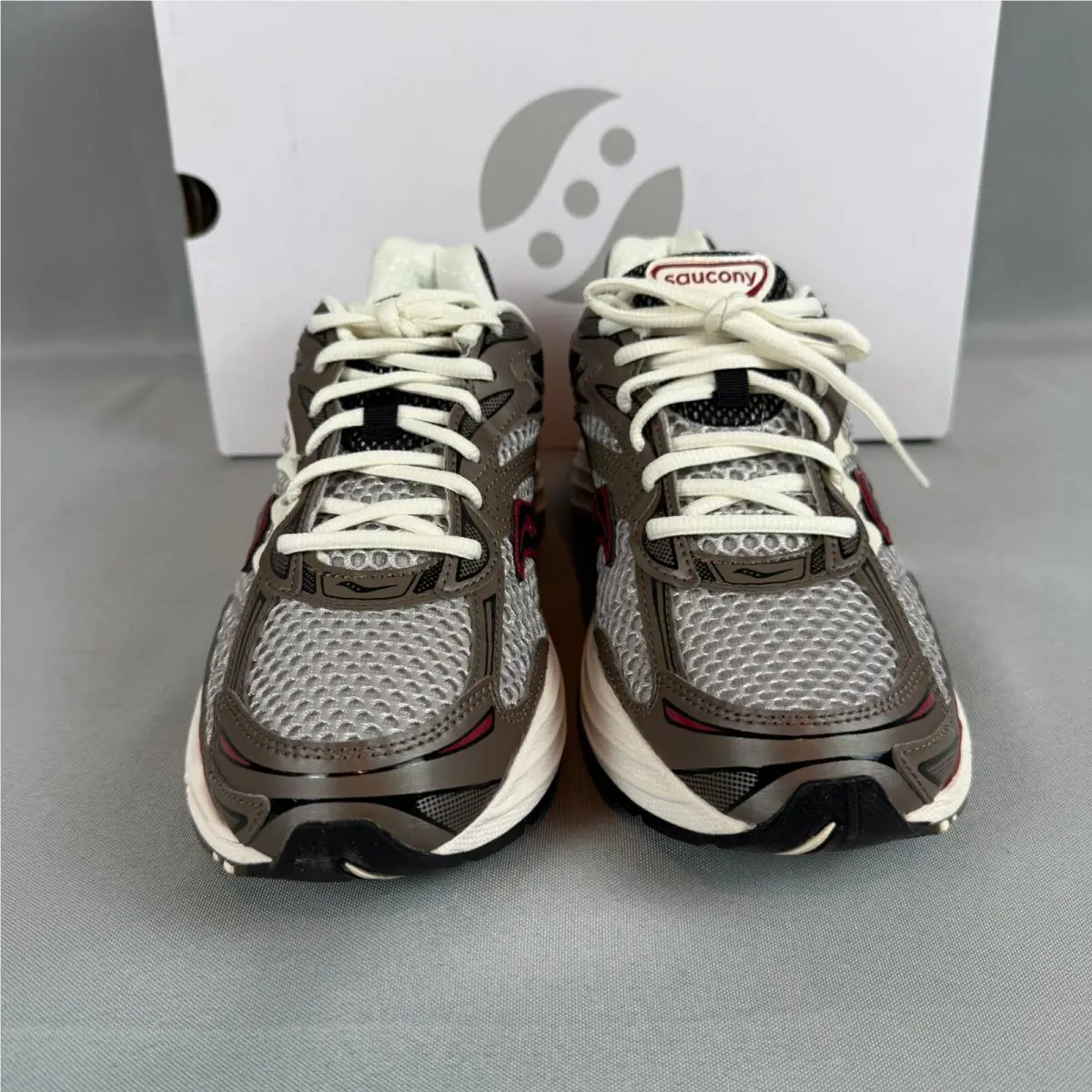 Saucony shoes - Saucony Progrid Omni 9 - Progrid Omni - S70739-6 - Brown 2