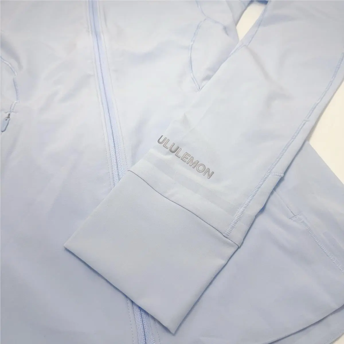 Lululemon clothing - LW4BSRS - LW4BSRS - Windmill 0