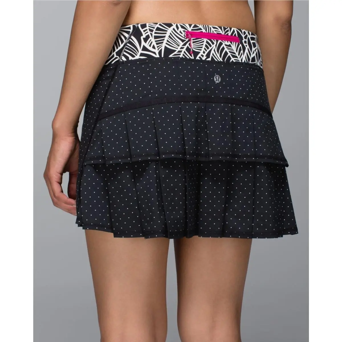 Lululemon - Skirt - Pace Setter - Size 04 Tall - Sweet Spot Black Angel Wing