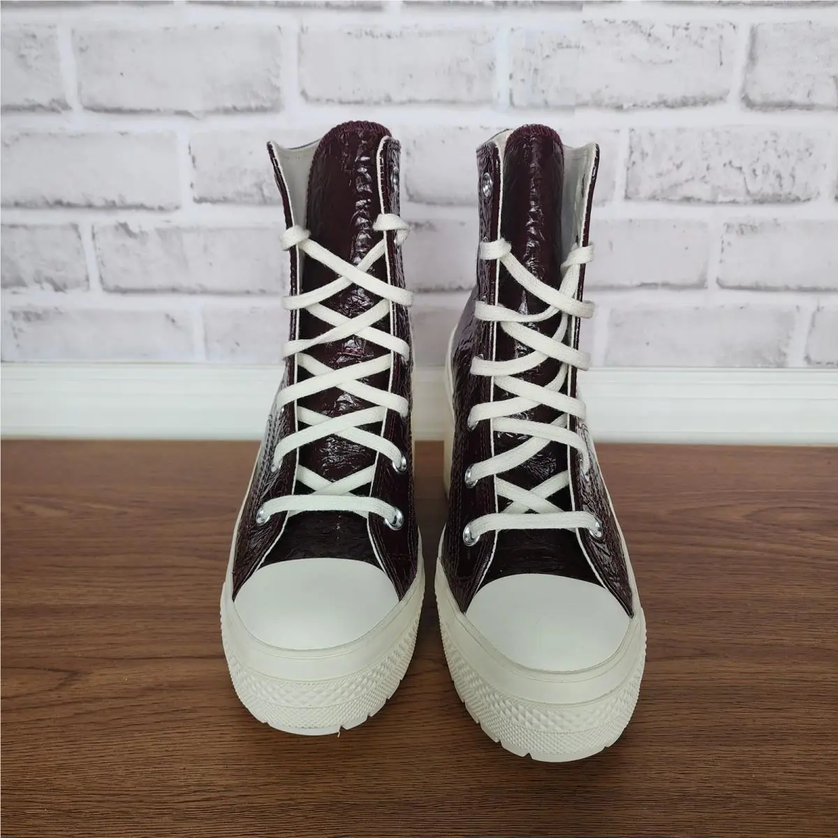 Converse shoes - Chuck 70 De Luxe - Chuck Luxe - A13387C - Burgundy (UPC: 194435272344) 2