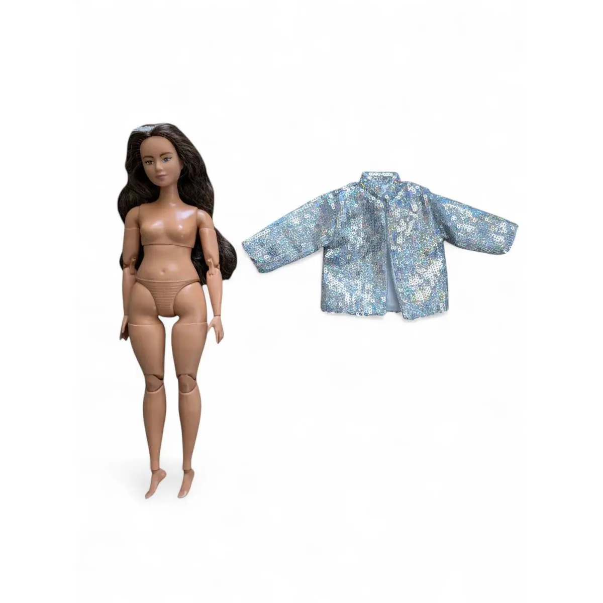 Barbie Barbiestyle Doll 3 Curvy Doll and Silver Sequin Jacket GTJ84