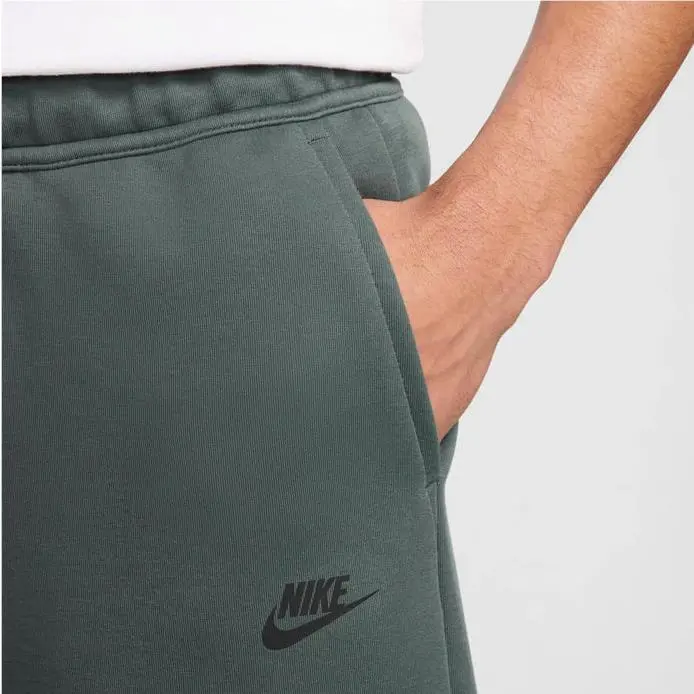 Nike clothing - Green 3