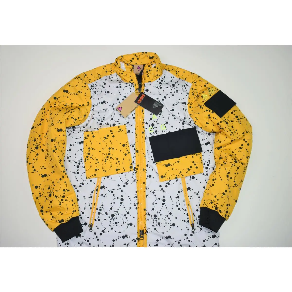 Nike clothing - AQ3531-100 - AQ3531-100 - White/Yellow/Black 8