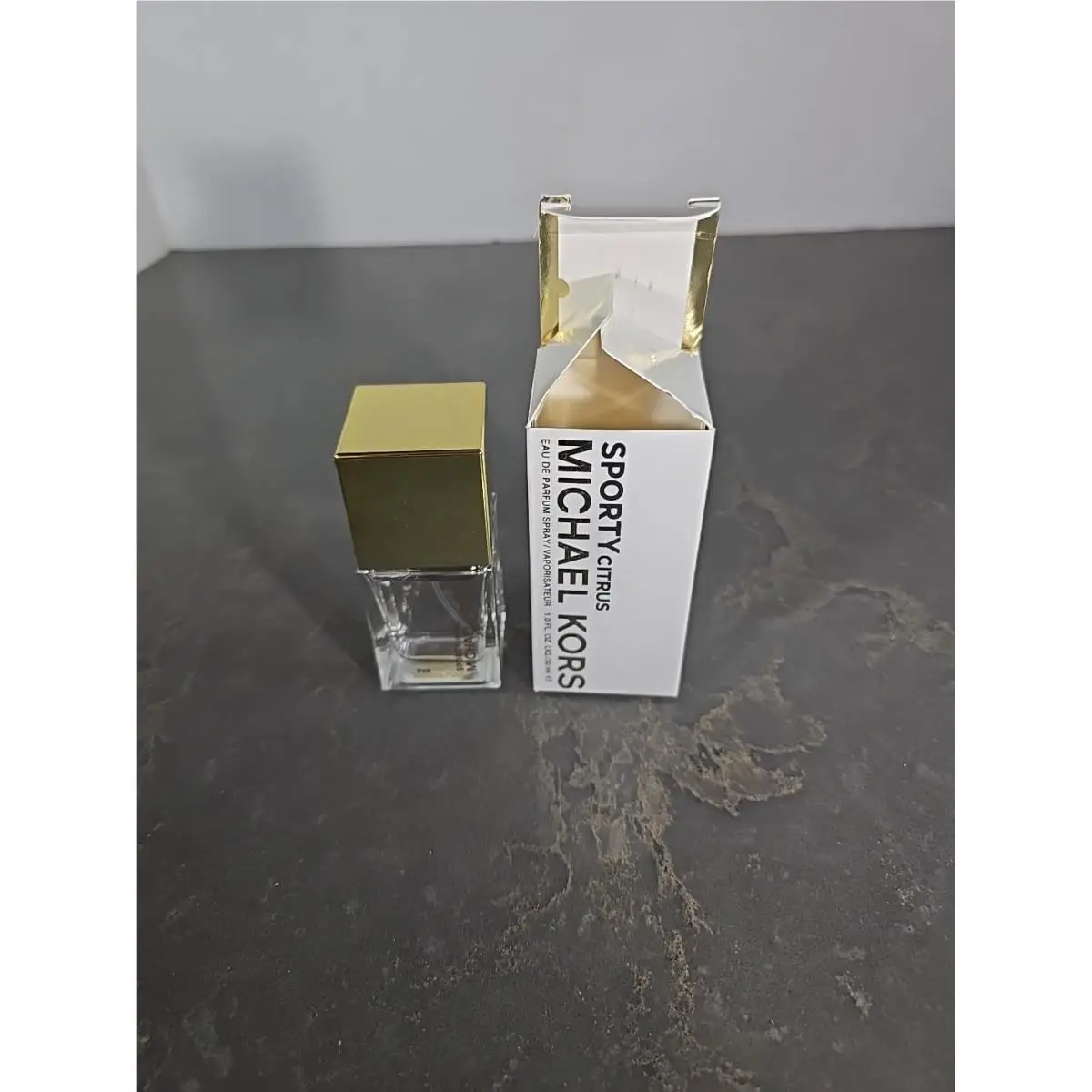 Sporty Citrus Eau de Parfum Spray 1oz/30ml For Women`s by Michael Kors