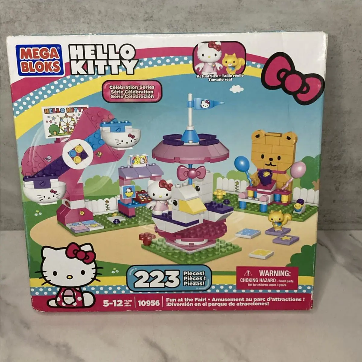 Mega Bloks Hello Kitty Rorry 10956 Fun at The Fair 223 Pieces Amusement Park