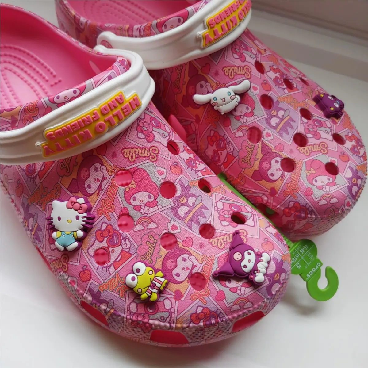 Crocs Hello Kitty and Friends x Classic Clog Men 11 Women`s 13 Eur 44-46