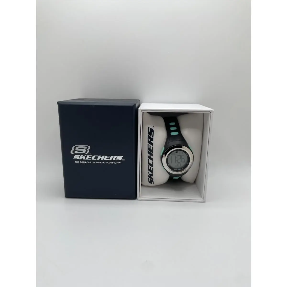 Skechers Womens Black Teal Water Resistant Round Digital Display Sports Watch