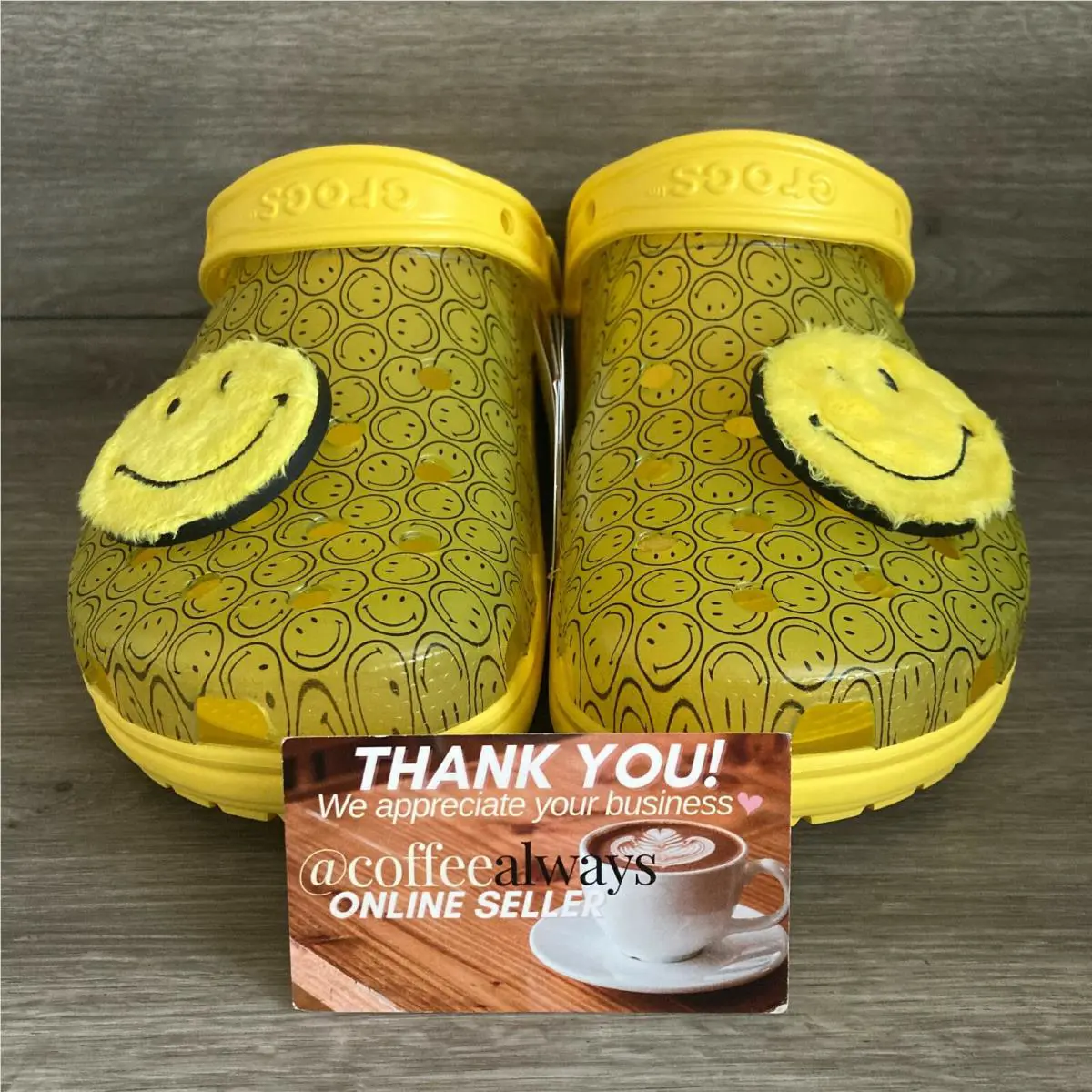Crocs shoes - Crocs Classic - Classic - Yellow (UPC: 191448760745) 0