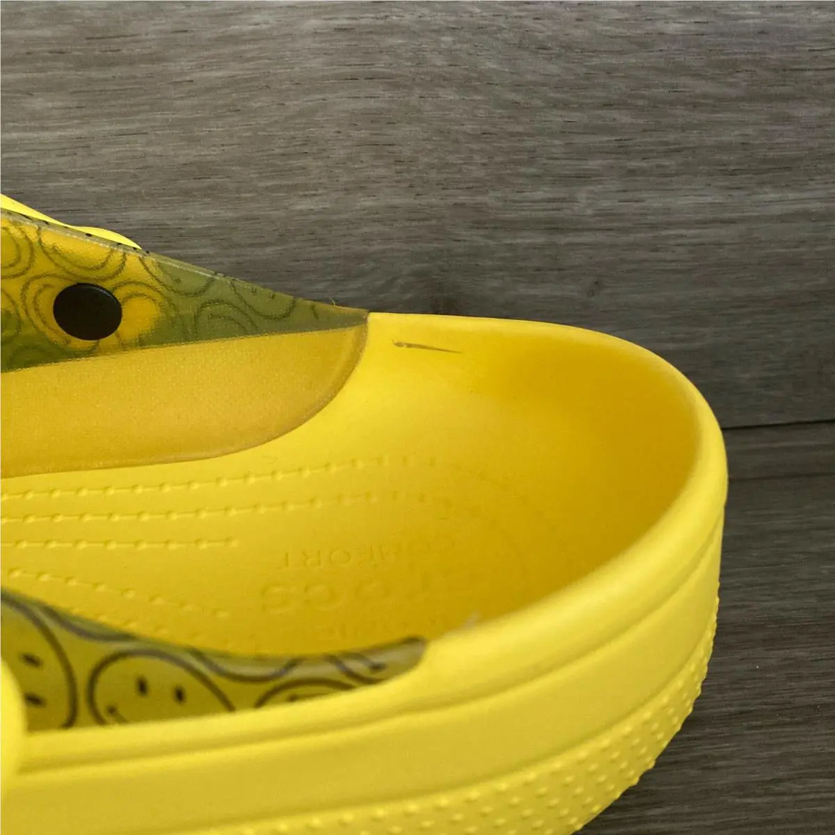 Crocs shoes - Crocs Classic - Classic - Yellow (UPC: 191448760745) 4